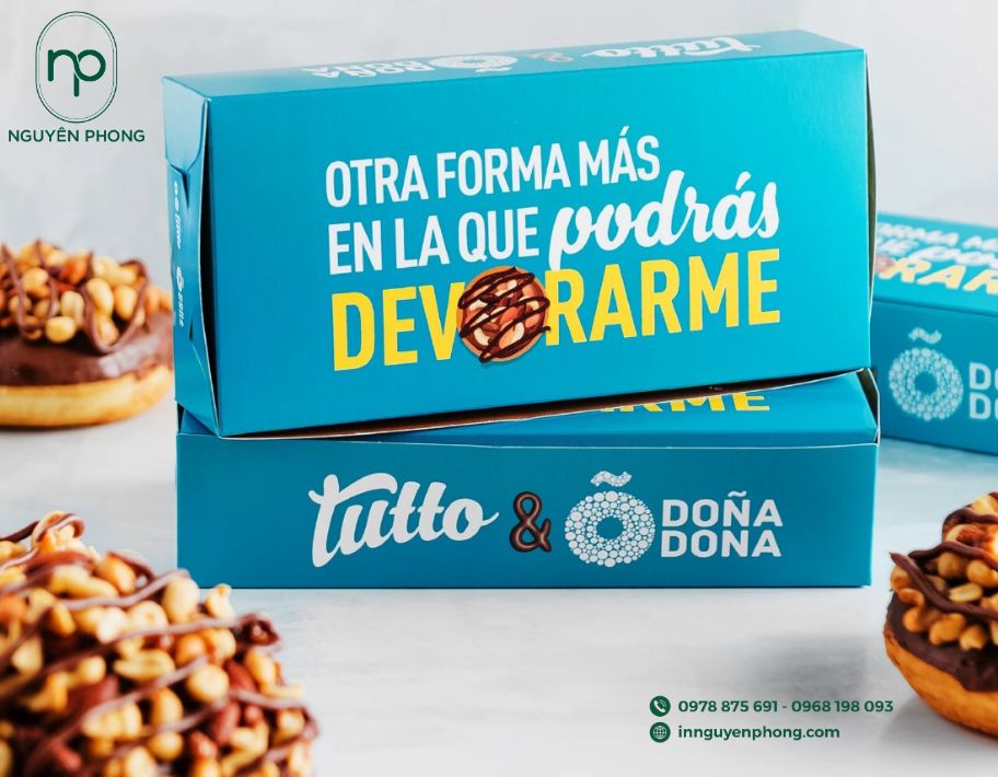 Mẫu hộp đựng 2 bánh donut